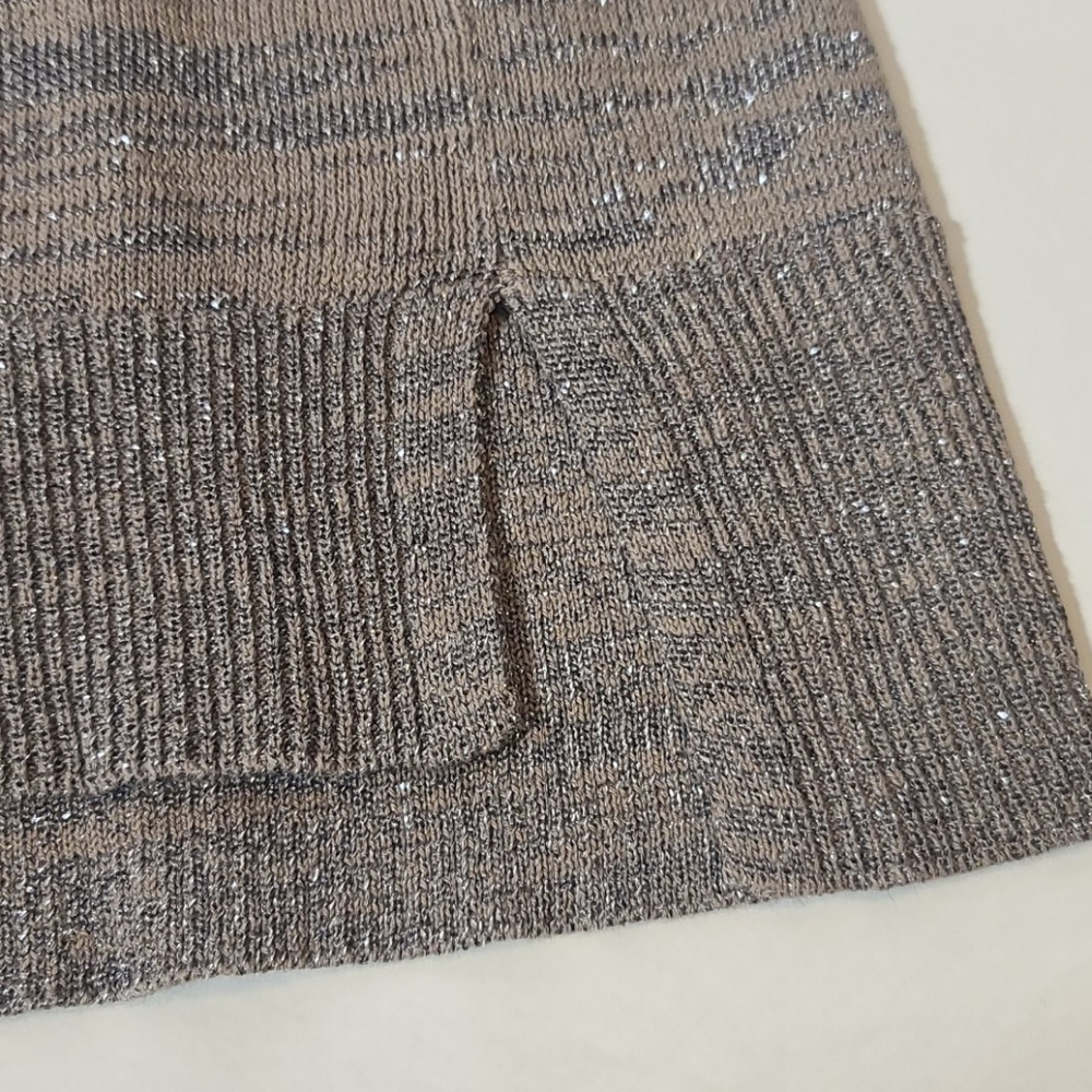 The Limited sparkle sweater - Picture 5 of 5